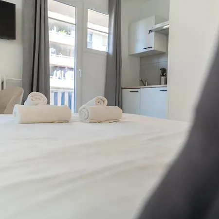 Cosy Νίκαια