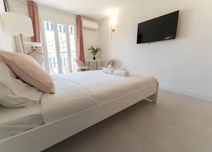 Cosy Апартаменты *